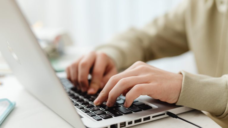 Experts Share Real-World Lessons to Applying AI in Medical Writing